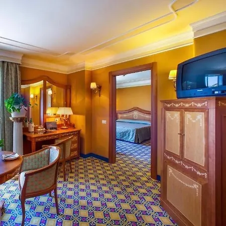 Hotel Grand La Pace (adults Only) 5*