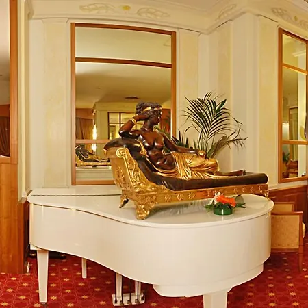 מלון Grand La Pace (adults Only) 5*