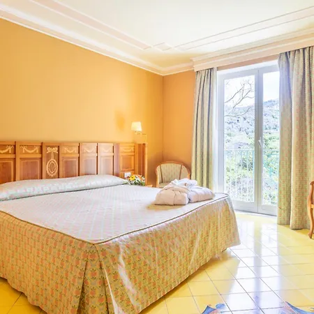 Grand La Pace - Hotel