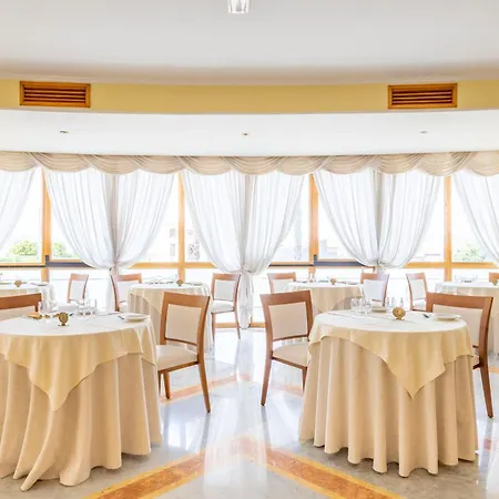 Grand La Pace (adults Only)