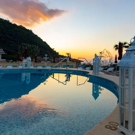 Szálloda Grand La Pace (adults Only)