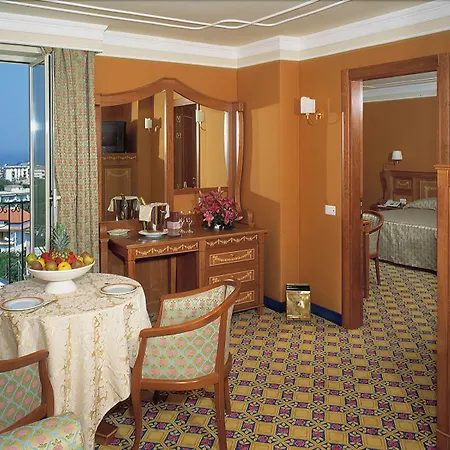Otel Grand La Pace (adults Only) 5*