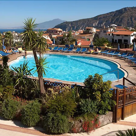 Hotel Grand La Pace - 5*