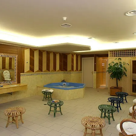Otel Grand La Pace (adults Only) 5*