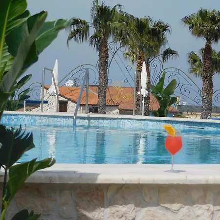 Hotel Grand La Pace (adults Only) 5*