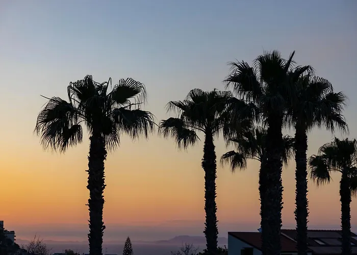 Hotel Grand La Pace (adults Only)